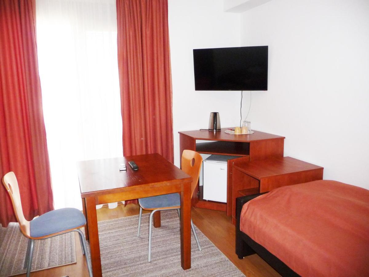 Sobe Rooms Aleksandar Ni Exterior foto